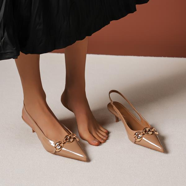 Fashion Female Sandal Leather Women's Summer Shoes Med High Heels Girls Stiletto Sexy Closed Pointed Retro Medium High-heeled 2025 Chain