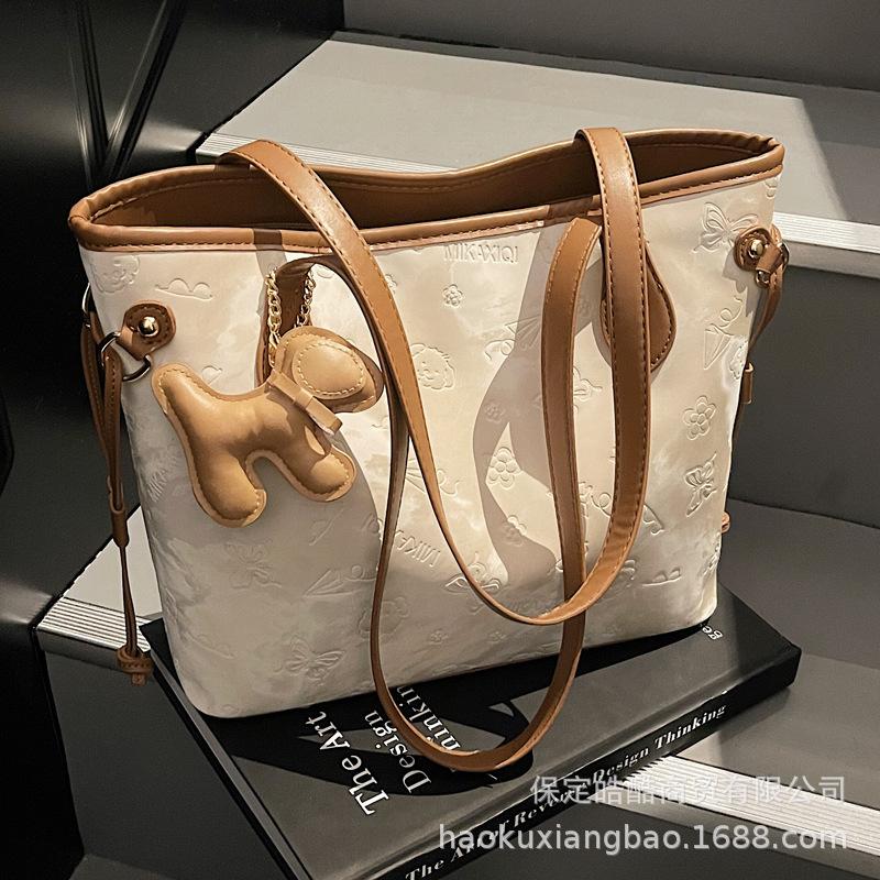 Large-capacity bag women's 2025 new high-end college student class shoulder bag women's portable commuter tote bag