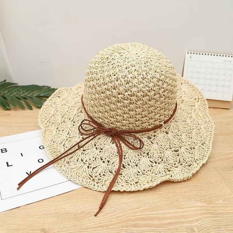 Hat Women's Spring and Summer Versatile Big Brim Straw Hat Summer Seaside Bucket Hat Face Small Sunscreen Hat Sun Hat