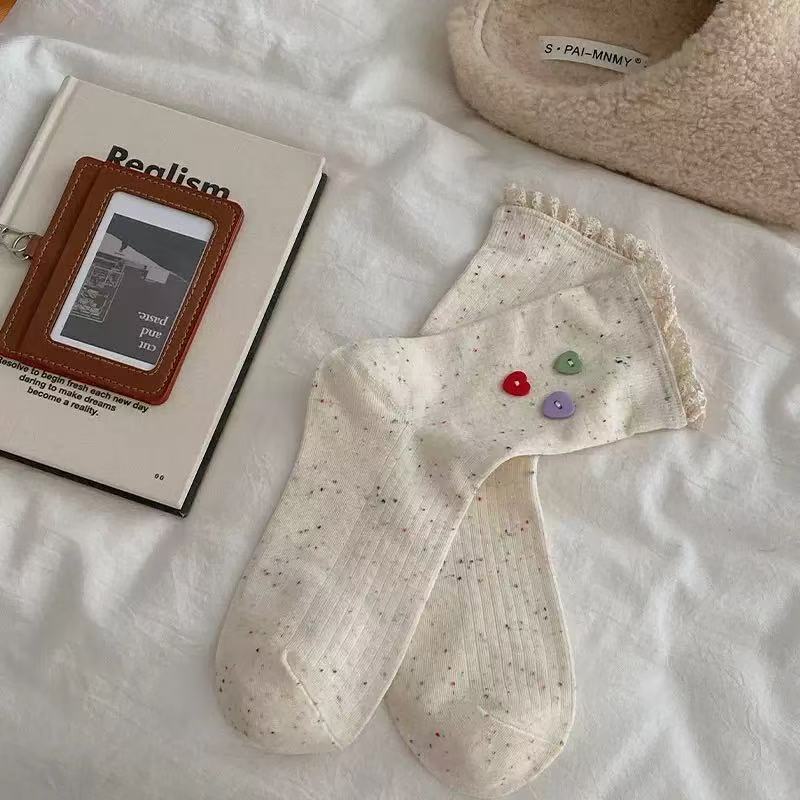 Female Cotton Buttons Tube Reactor Socks of The Students In Spring and Summer