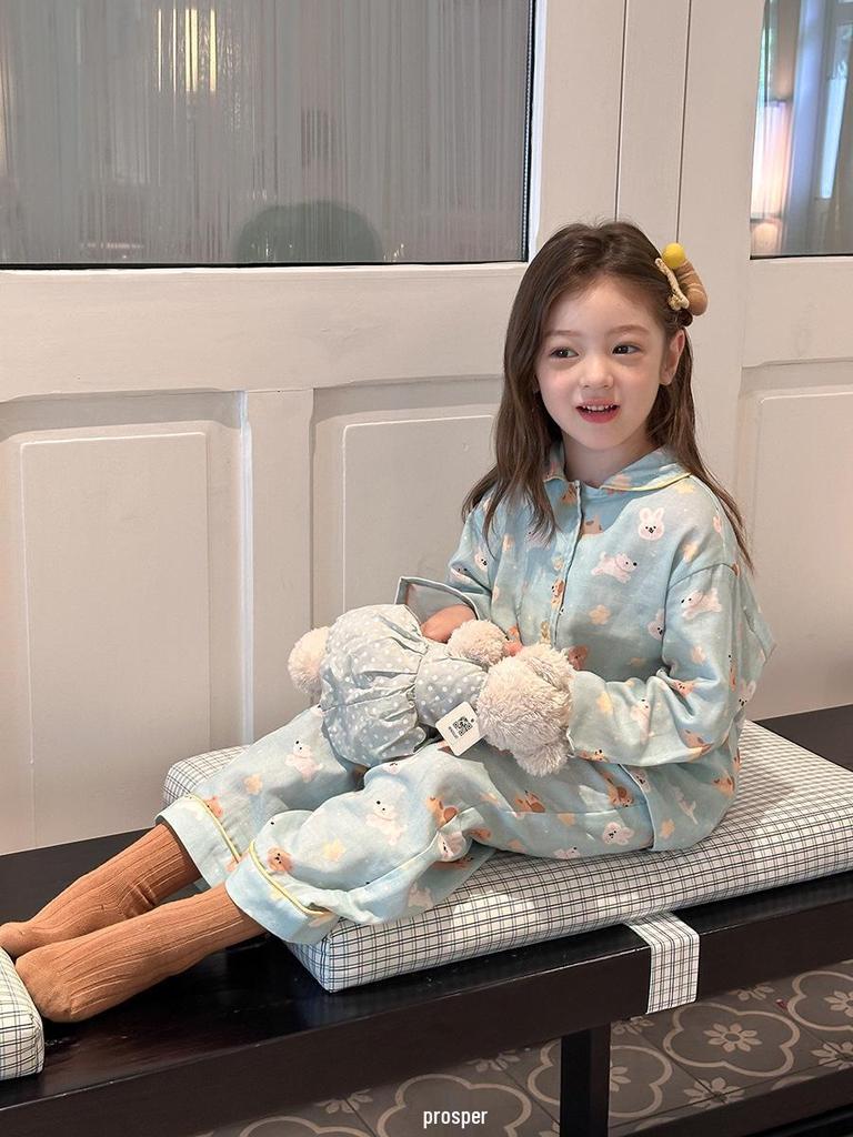 Girls' Spring/Autumn Cartoon Pajama Set – Cute Long Sleeve & Pants for Indoors/Outdoors