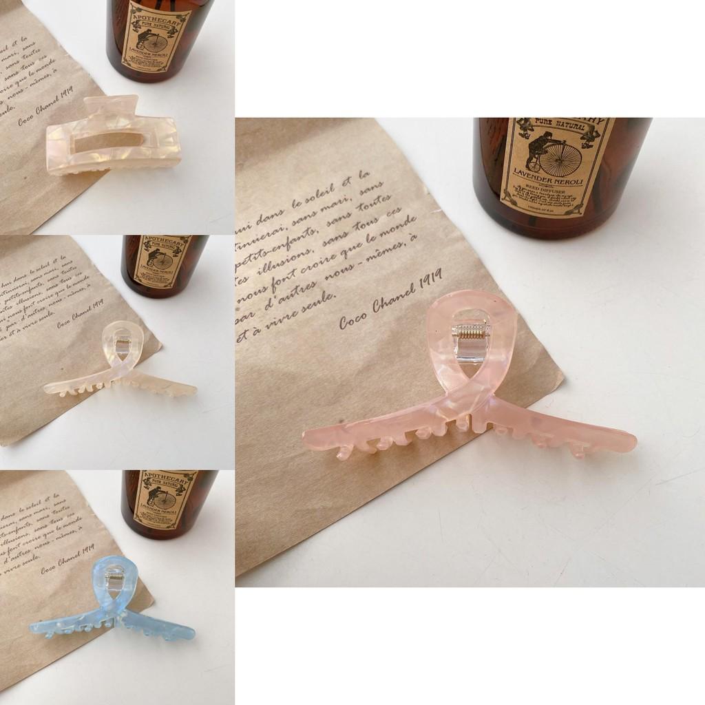 Exquisite Korean Style Medium Size Pvc Shark Hair Claw Clip For Elegant Hairstyles