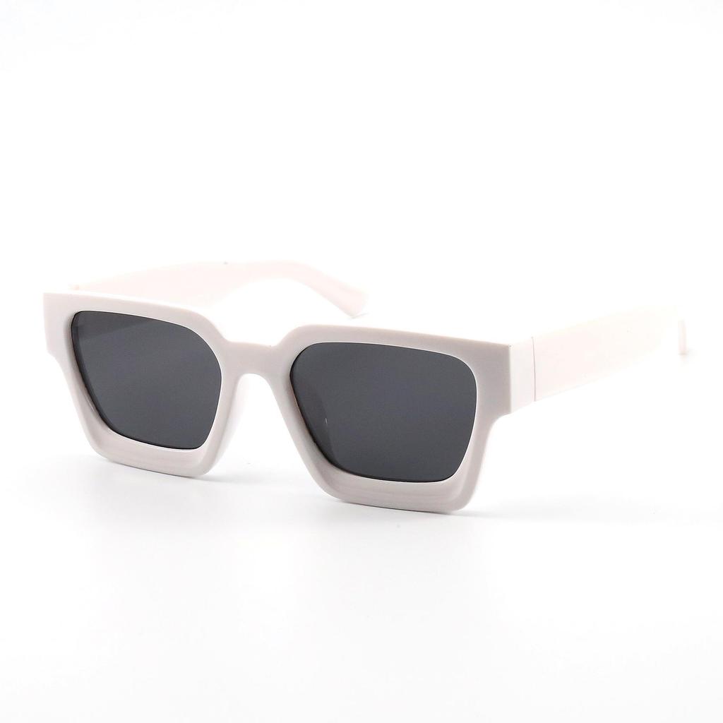 American Retro Square Sunglasses: Thick-Rimmed, Trendy, Anti-Glare, Street Style Eyewear.