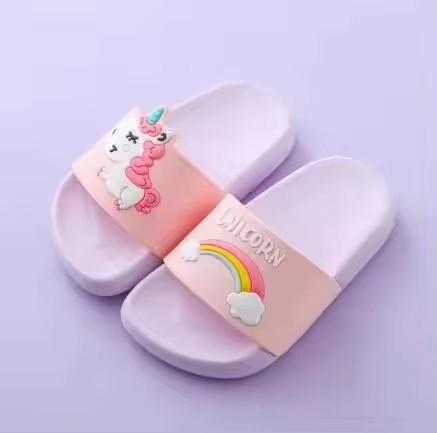 Neue Einhorn-Hausschuhe Junge Mädchen Sommer Kinder Regenbogen Indoor-Hausschuhe Rutschfeste Strandsandalen Kleinkind Hausschuhe Baby Flip-Flops
