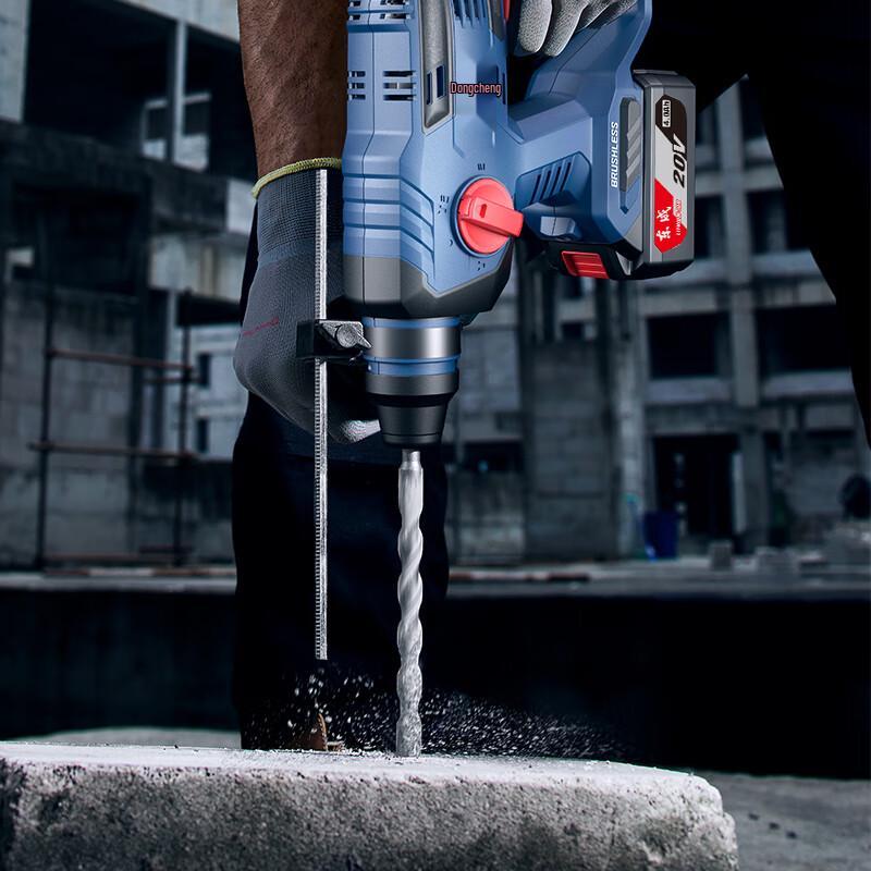 Dongcheng Industrial Brushless Cordless Rotary Hammer CN plug (adapter included)