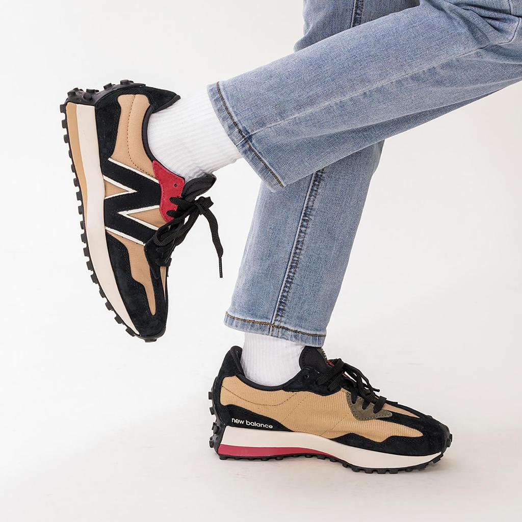 New Balance 327 Casual Sneakers Multicolor Unisex U327CNP