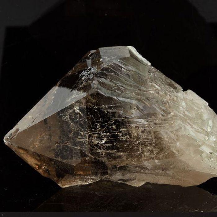 Quartz fumé 631.3 carats