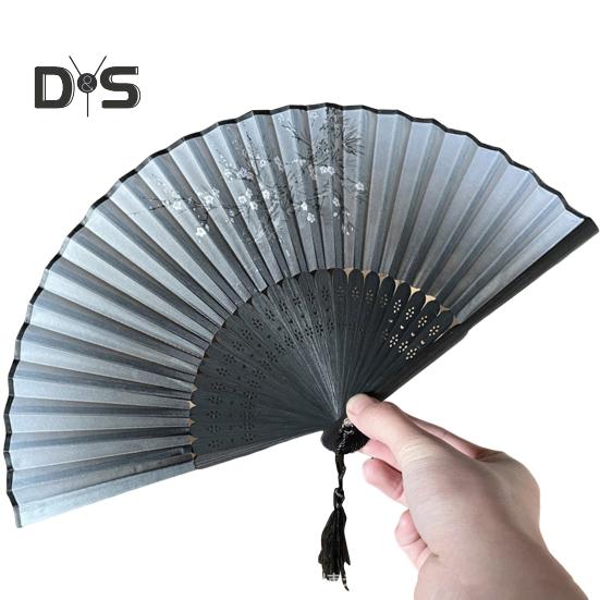 Bambus-Faltfächer, Tanz-Handfächer, leicht, mit hohler Schnitzerei, Bambusquaste, kühlendes Hochzeitsgeschenk