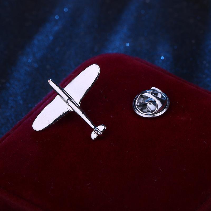 Classic Mini Brooches Set  Maple Leaf Airplane Animal Lapel Pin for Suit Jacket Collar Cute Small Safety Pin Badge for Women Men