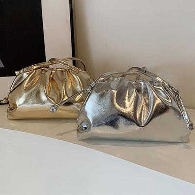 Piccola borsa da donna di lusso con design morbido in pelle PU oro argento nuvola hobo elegante borsa a mano arricciata pochette da festa