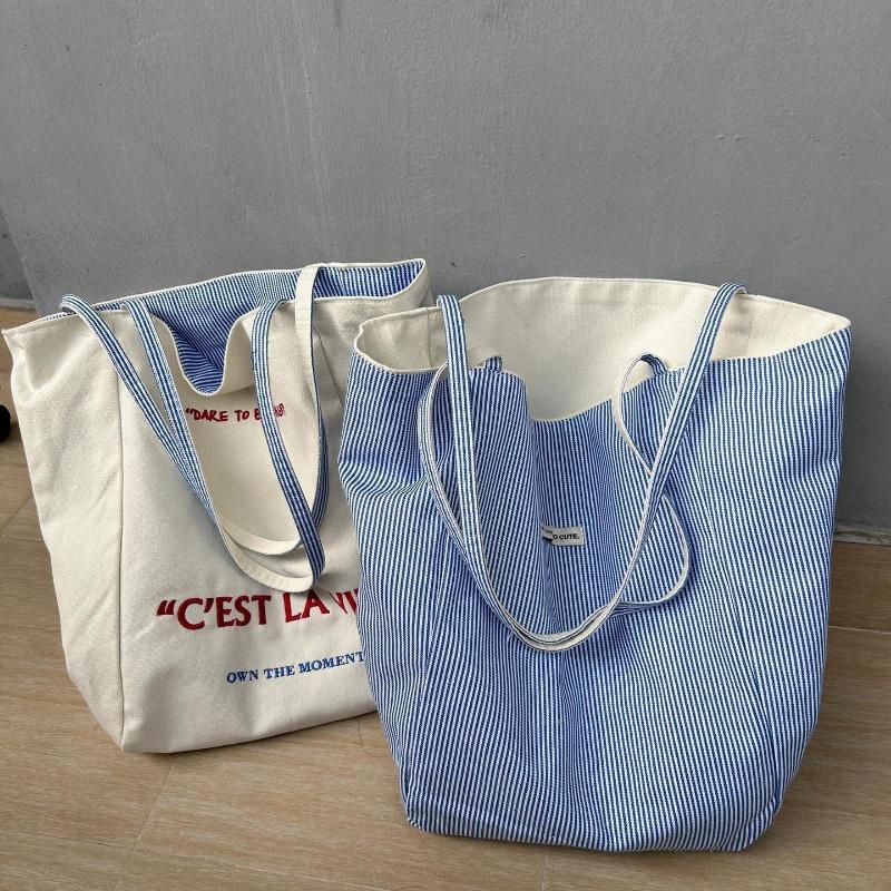 Fashionable Striped, Versatile, Large-capacity Embroidered Student Commuting Single-shoulder Canvas Bag