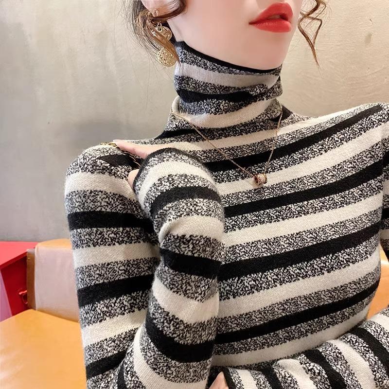 Women's Autumn/winter Turtleneck Sweater Sweater Top with Striped Pullover with Long Sleeves and Bottom