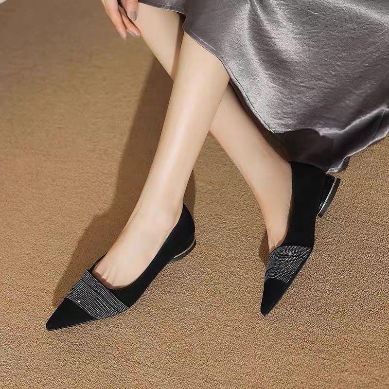 

Темпераментные туфли-лодочки на высоком каблуке со стразами, остроносые, на низком каблуке, женские, весенне-осенние, новые, универсальные, с мягкой подошвой, с неглубоким вырезом, женская обувь 40 белый