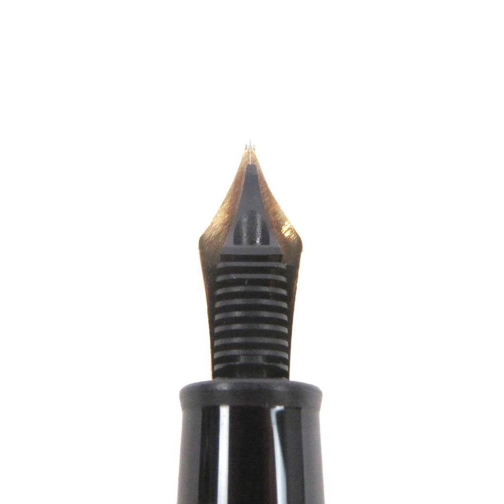 Great MONTBLANC Fountain Pen Meisterstück 145 Pix Classic Platinum Line Cap Type Used