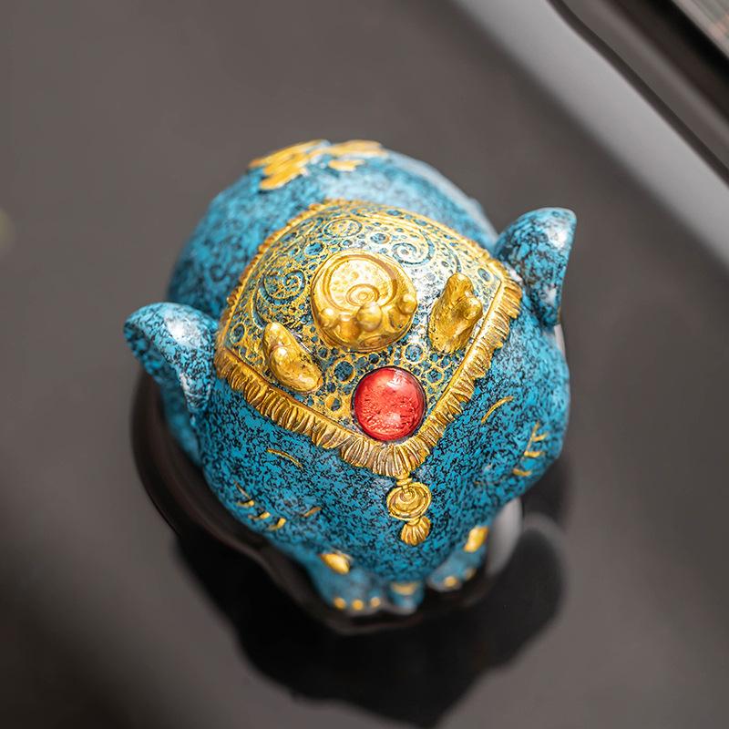 1PC Resin Small Elephant Tea Pet High Temperature Discoloration Tea Set Accessories Tea Table and Tray