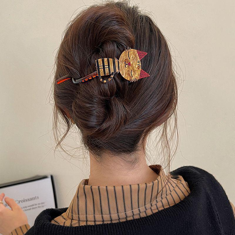Francouzská retro perlová twist sponka do vlasů—Elegantní jednoslovný styl pro ženy