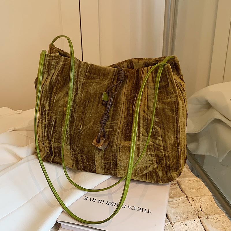 

Новый китайский стиль Китайский стиль Сумка-ведро для поездок на работу для женская Новая Одноплечевая Сумка-подмышка Большая вместимость Ручная сумка-тоут