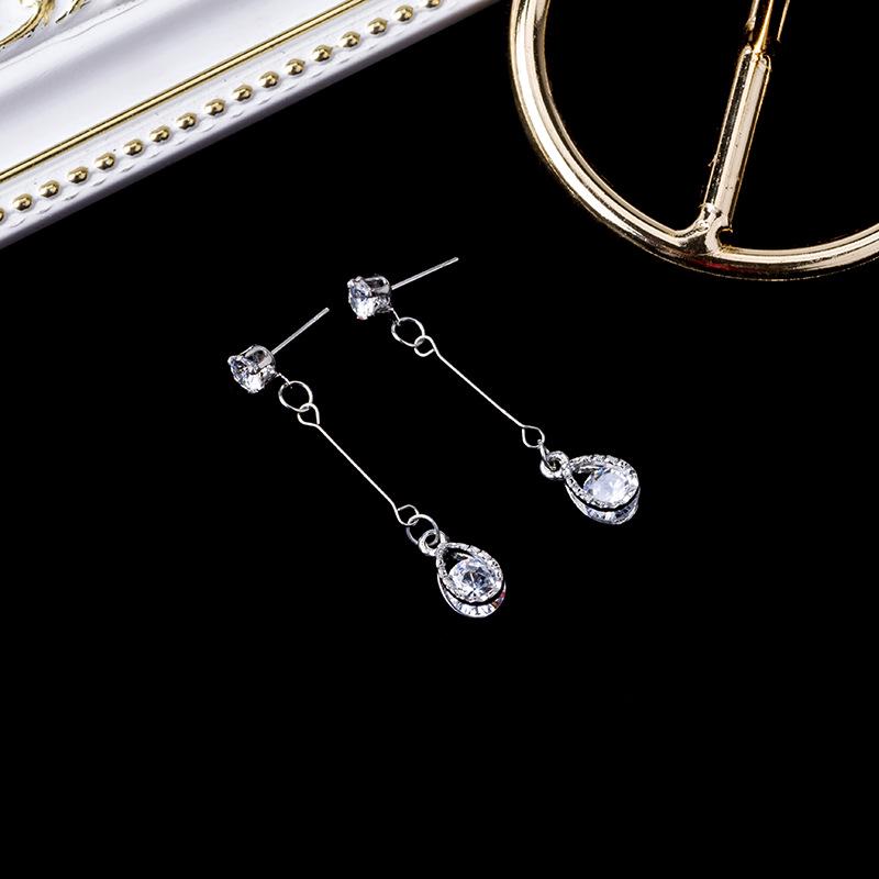 Long Geometric Zircon Earrings, Fashionable And Shiny Personalized Earrings For Women