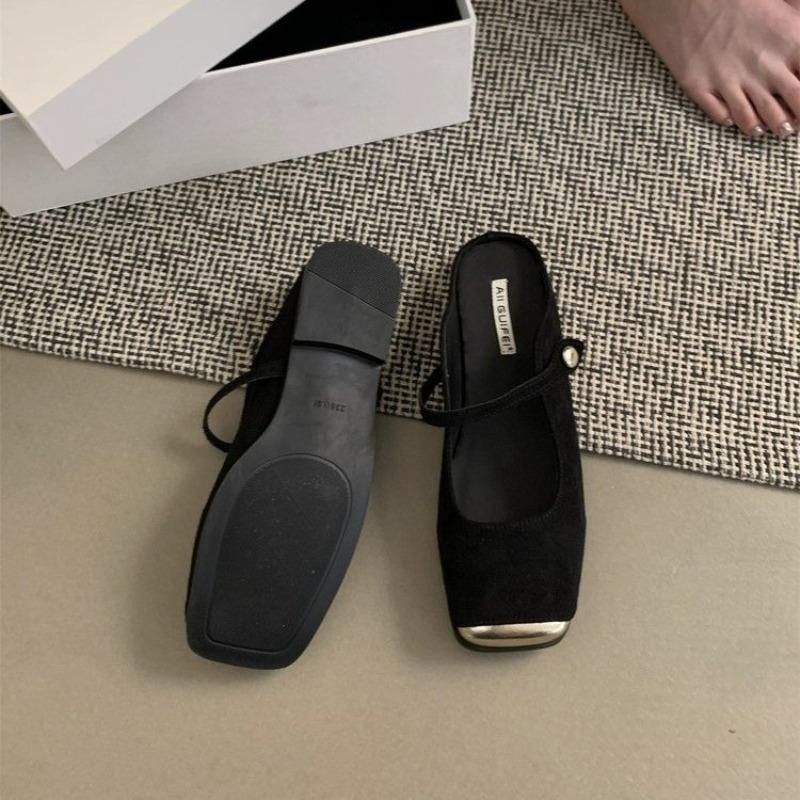 Fashion Hot Selling 2025 New French Evening Breeze Gentle Toe Slippers Summer Fairy-Style Muller Single Shoes Casual Flat Women'S Shoes