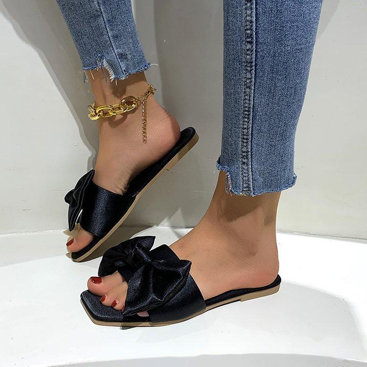 

Розовые атласные тапочки на плоской подошве с бантом, женские летние однотонные модные сандалии с квадратным носком, Нескользящие тапочки, женская обувь Chanclas 43