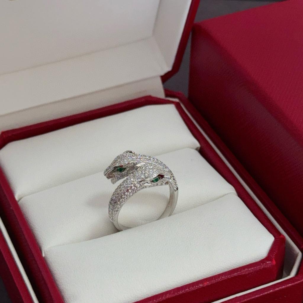 Three-colored Double-headed Leopard Ring with Diamonds for Daily Wear Exquisite Craftsmanship for Men and Women Gifts for Men and Women Birthday Gift