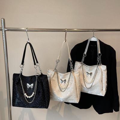2025 Women's Versatile Tote: Simple, High-Value Lazy Style Handbag with Butterfly Chain Design