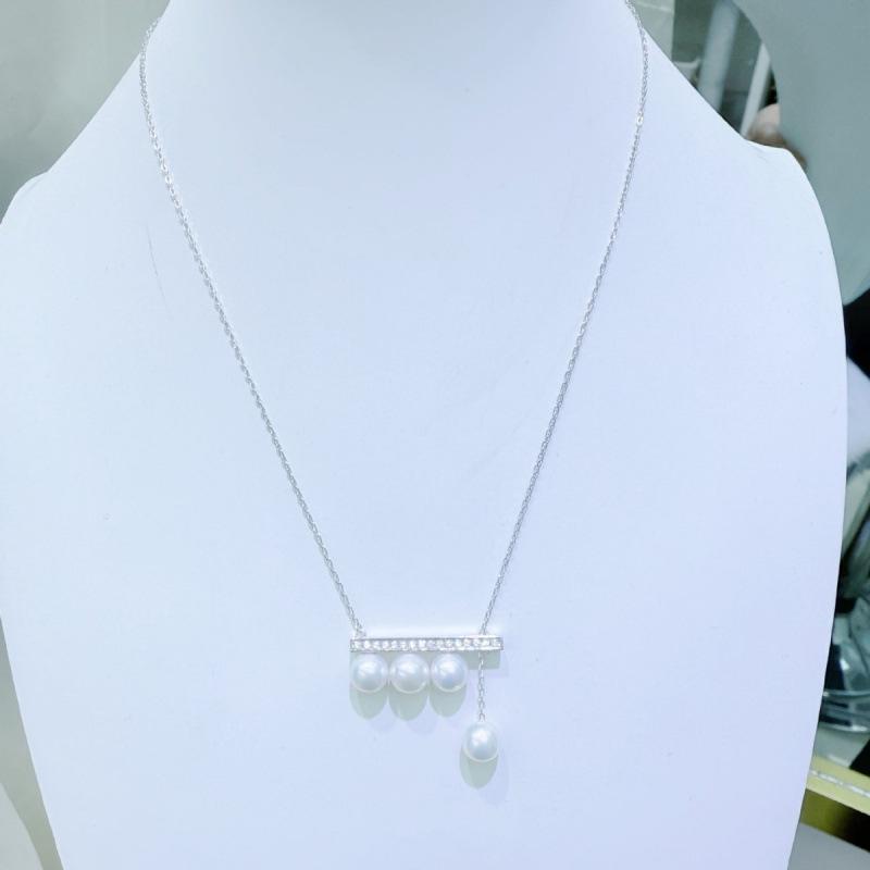 Aurora Flawless 7.5-8mm Round Pearl Necklace with Sterling Silver & Wood Pull-out Pendant