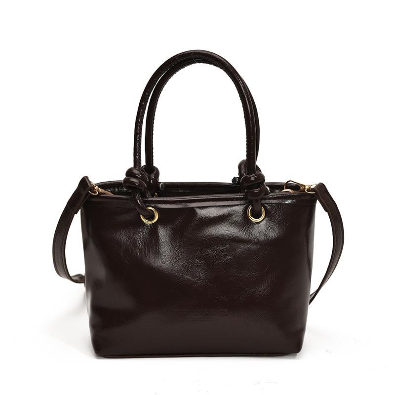 Premium Maillard Bag Women's New Red Wedding Bags Fashion Hand Carrying One Shoulder Crossbody Bucket Bag