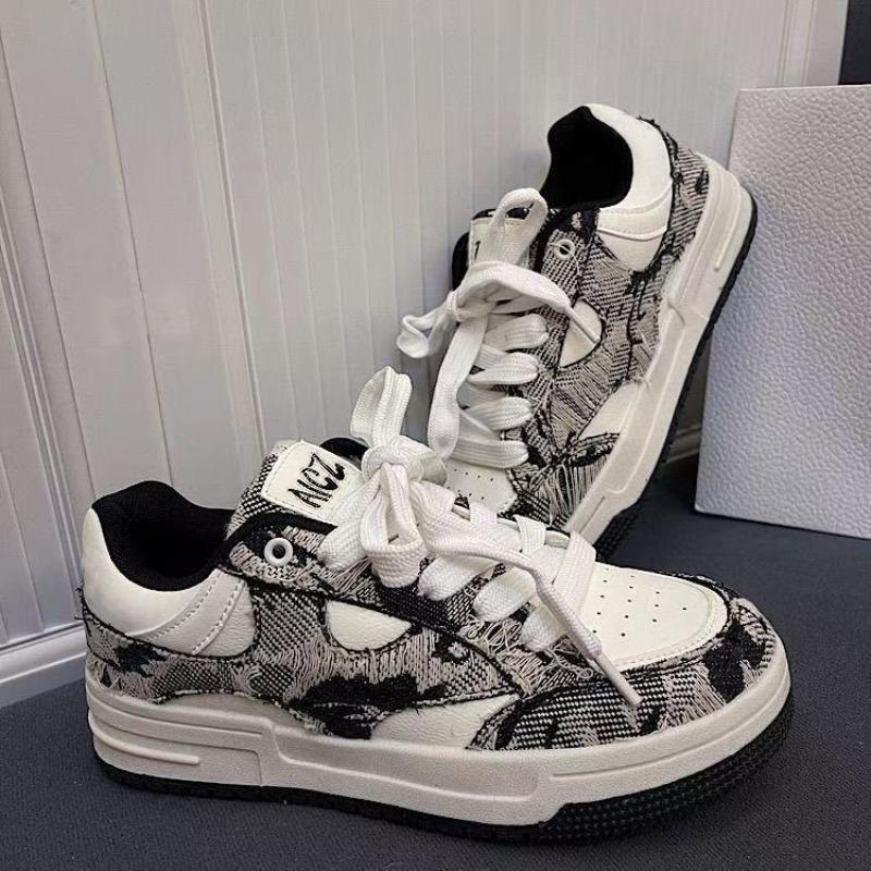 Retro Denim Blue Men's Skateboard Shoes Fashion Low-top White Shoes Designer Couple Casual Sports Shoes Zapatillas Para Hombre