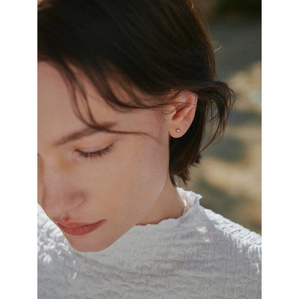 [925 Silver] Deux.Silver.163 / Haute Ball Earring (3Mm)