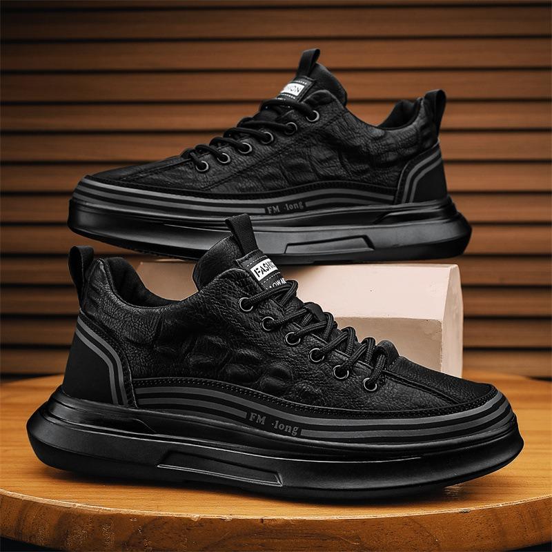 Casual shoes spring new student sports outdoor board shoes leather black tooling men's shoes