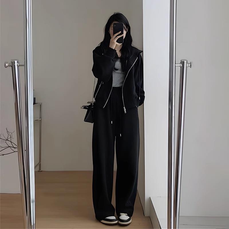 Plus Size Women's Autumn Street Style Jacket & Sports Two-Piece Set - Slimming & Fashionable