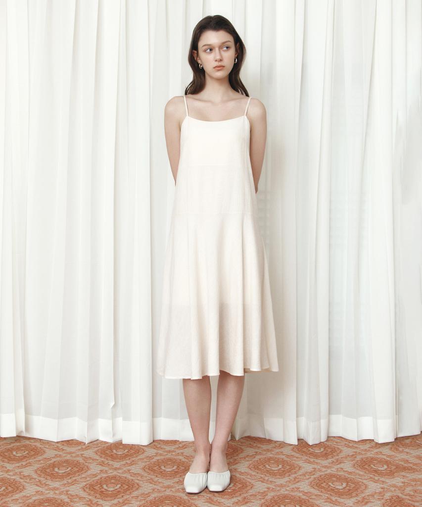 Siyajyu Sia8044 Flare Slip Dress_Light Beige