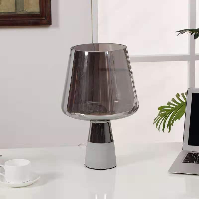 Minimalist Eye-Protection Table Lamp: Bedside, Living Room, or Study French Retro Style