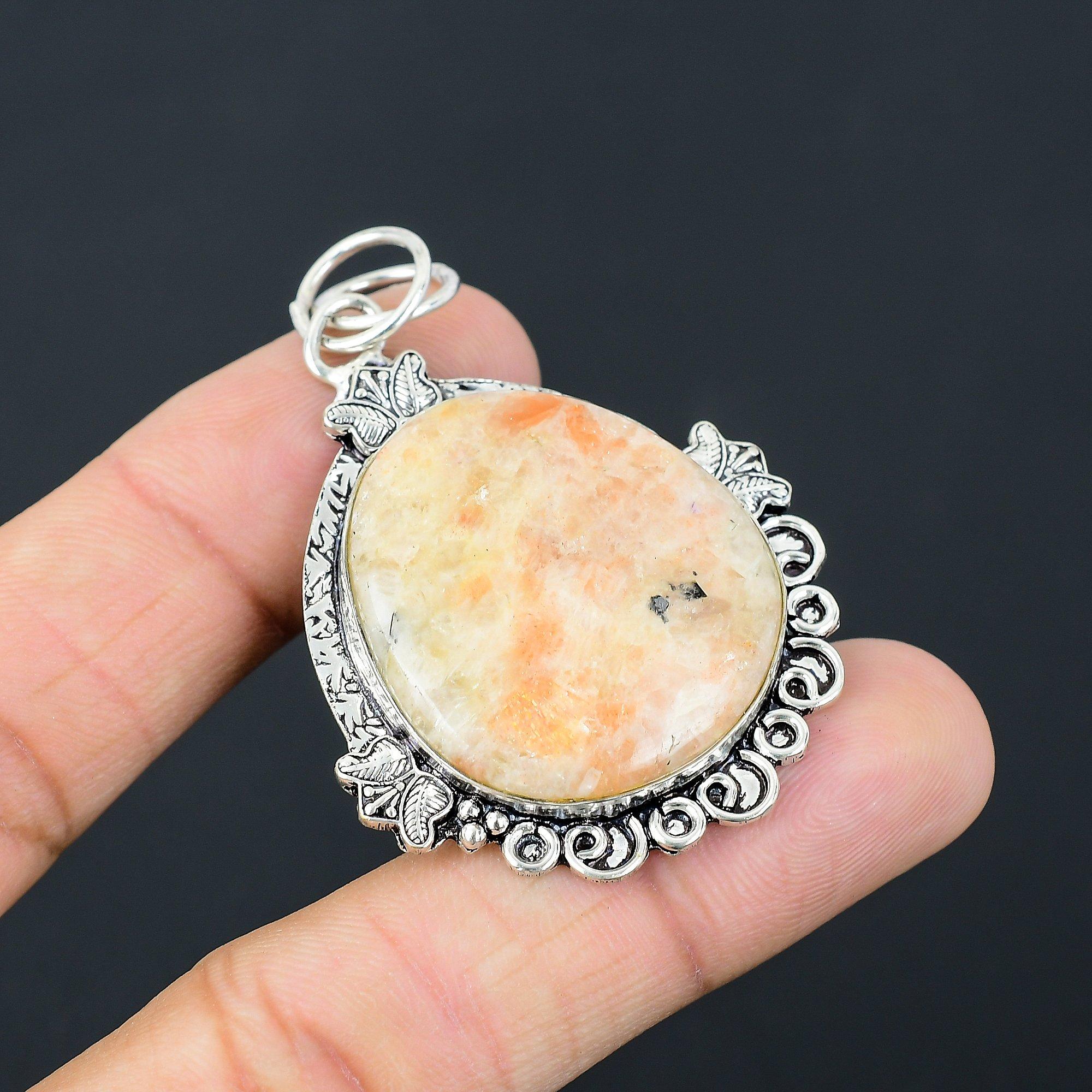

Friendship Day Sale 925 Silver Sunstone Gemstone Sacral Chakra Pendant Jewelry