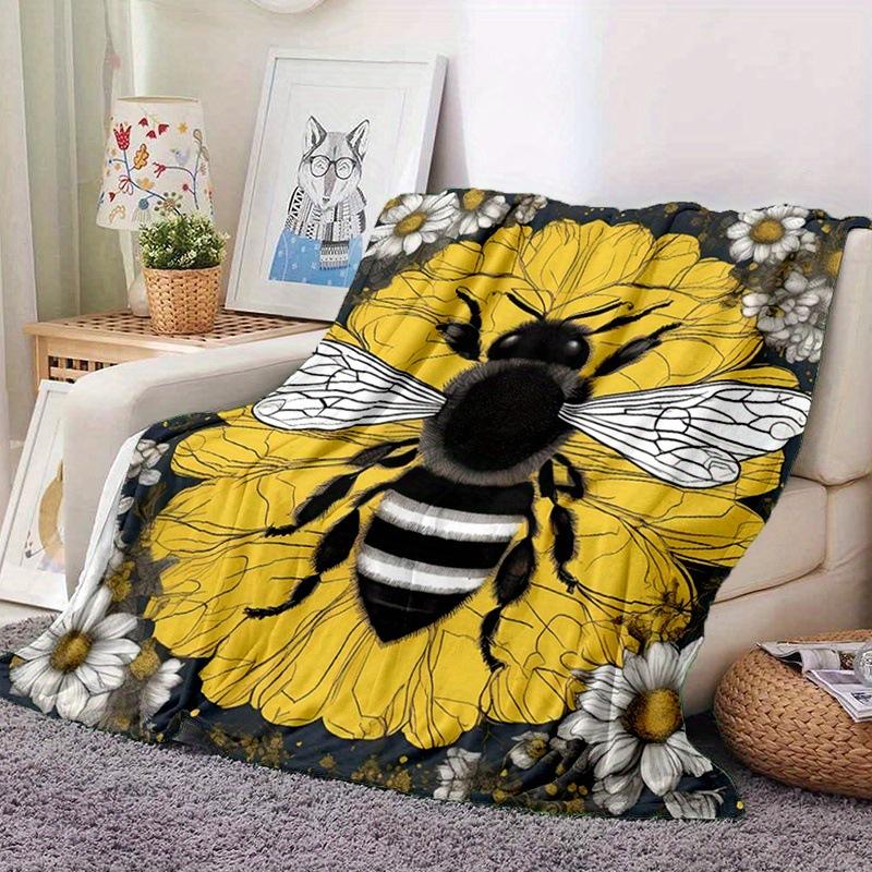 Bee Blanket Flower Printed Flannel Blanket Air Conditioning Blanket Nap Blanket