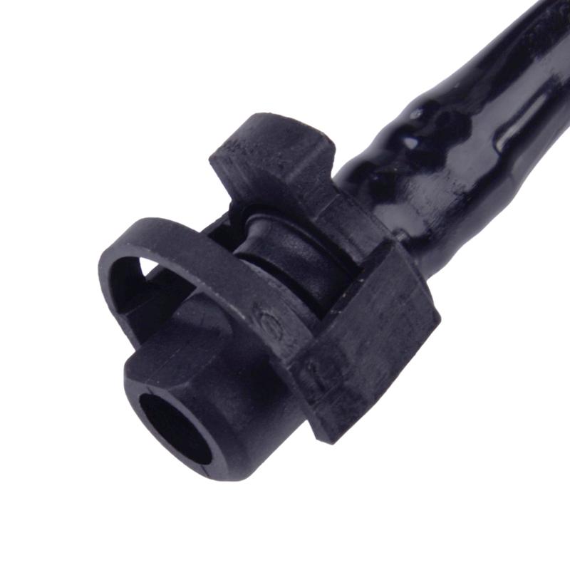 Engine Reservoir Water Hose Black Plastic LR146301 LR035630 LR034645 LR081660 Fit for Land Rover Range Rover Defender Discovery