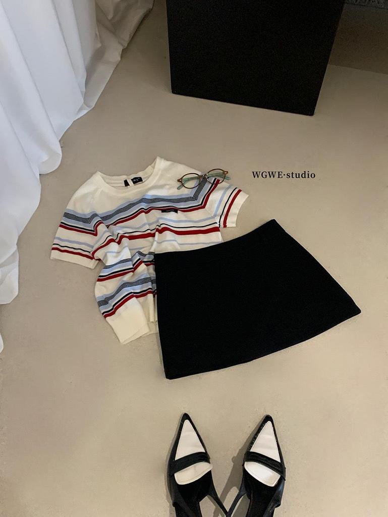 WGWE8628 Low-rise A-line Hip-Hugging Ultra-short Skirt Shorts for a Hot Girl Look