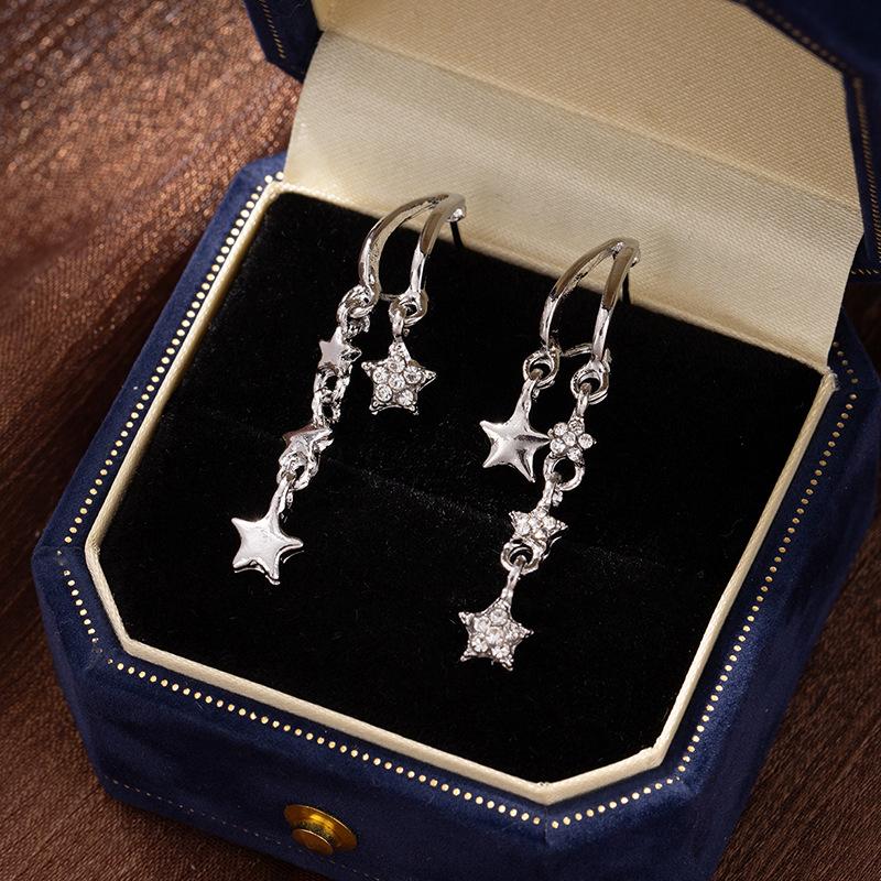 French Cold Wind Super Flash Geometric Pentagram Fringed Earrings Personalized Asymmetry Light Luxury Fashion Temperament Ear Jewelry