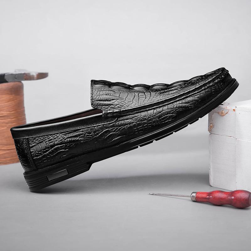 Echtes Leder Slipper Herren Loafer Krokodilmuster Freizeitschuhe Handgefertigt Mokassins Luxusmarke Heißer Verkauf Herren Fahrschuhe