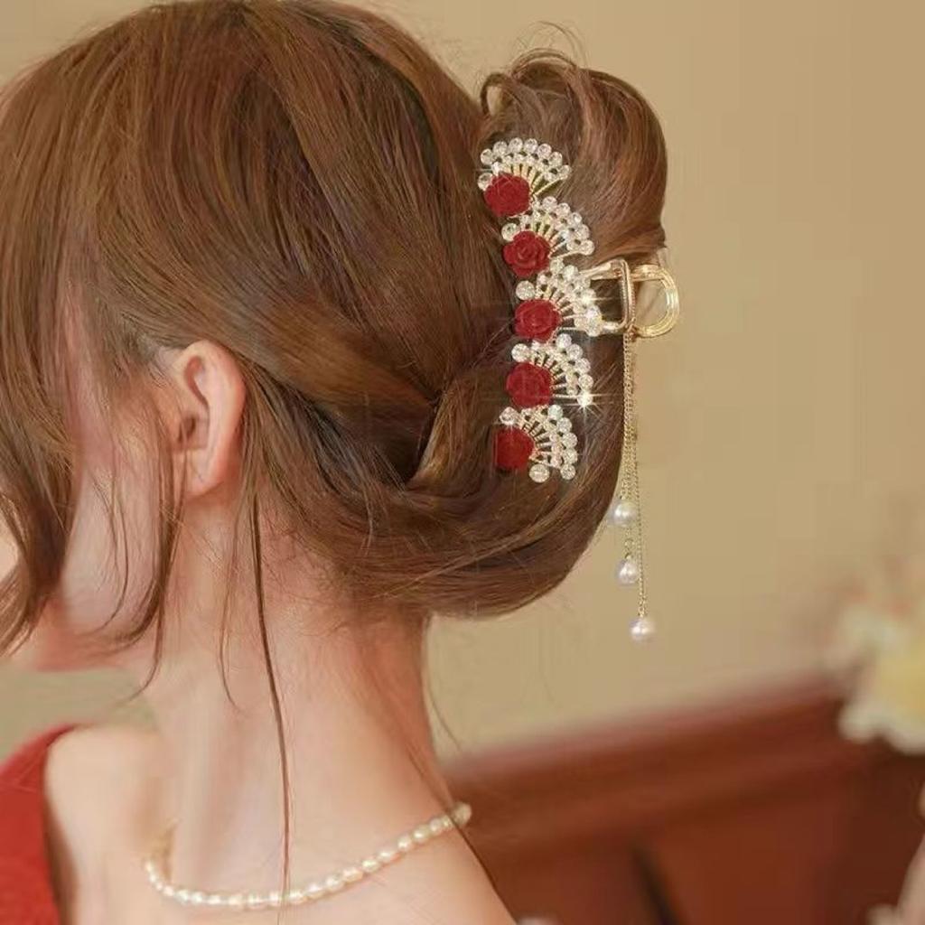 Alloy Womens Back-of-Head Grabber Large High-End Hair Claw Clip Summer 2026 Shark Clip Headpiece Japan and Korean Style
