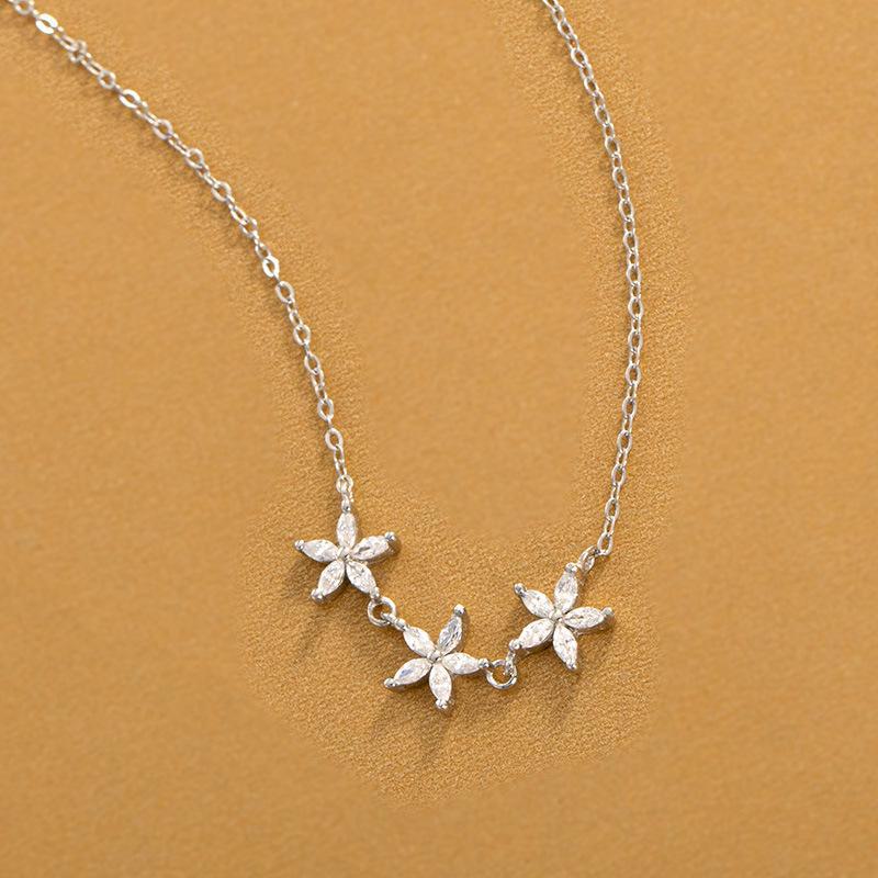 

Ожерелье Banyan Tree S925 Silver Japanese Diamond Flower - Цепочка на ключицу в лесном стиле для девушки или лучшей подруги NS662 белый