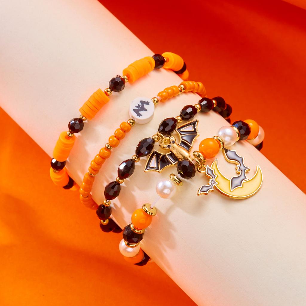 Halloween Gothic Skull Bat Bracelets for Women Handmade Polymer Clay Beaded Pumpkin Pendant Bracelet Party Jewelry Accessories