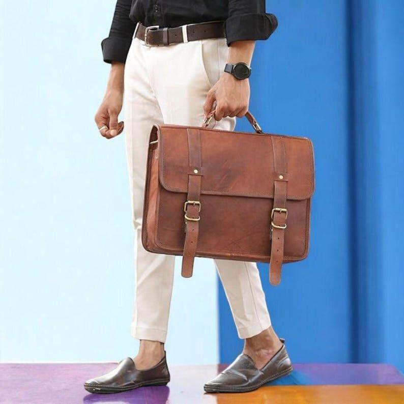 

Кожаный портфель-мессенджер для ноутбука для мужчин, монограммный кросс-боди, компьютерная сумка-слинг, сумка для проектов, подарок на Рождество для шаферов 16 x 12 x 5 in