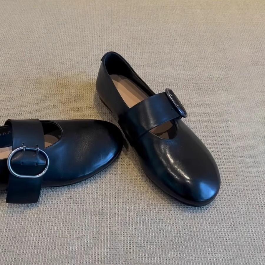 Spot Version~ Round Head Belt Buckle Flat Bottom Mary Jane Shoes Retro Small Single Shoes Grandma Shoes Shallow Mouth Ballet Shoes Women