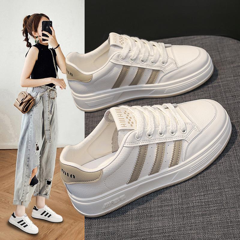 Internet Celebrities with the Same White Shoes Women 2025 New Autumn and Winter Popular Flat Shoes Casual Versatile Niche Sports Shoes