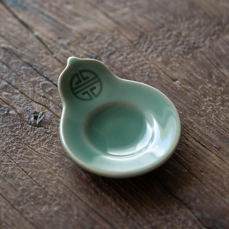 Creative Gourd Shaped Ceramic Tea Cup Coaster Heat Resistant Pad Kyushu Tea Accessories Vintage Style Handmade Chinese Style