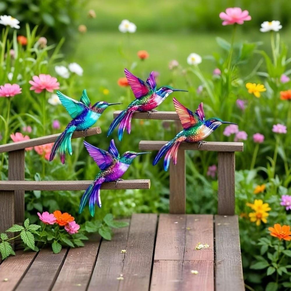 Metal Material Metal Hummingbird Wall Art Colorful Finish 3D Design Outdoor Wall Art Weather Resistant Vintage