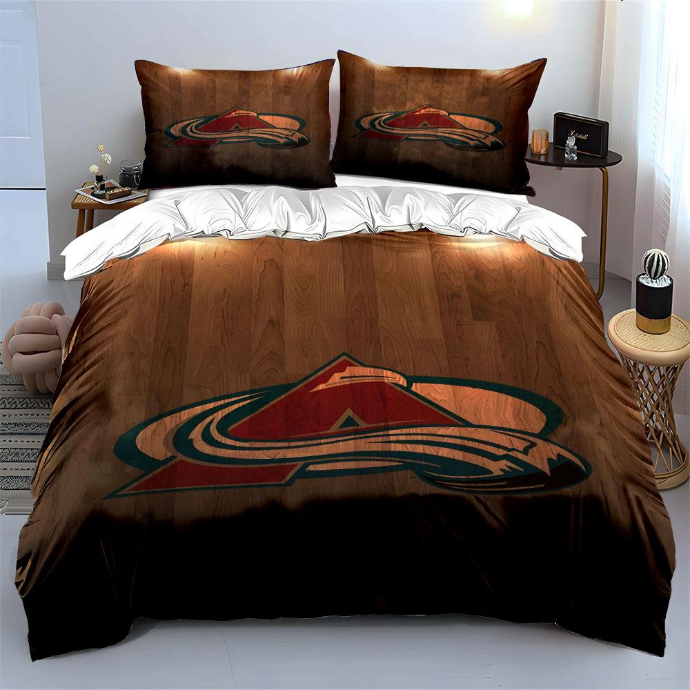 Mountain Logo with Hockey Theme on Wood Print Bedding Set Duvet Cover Pillowcases (1* Duvet Cover 2* Pillowcases Do Not Include Comforter)