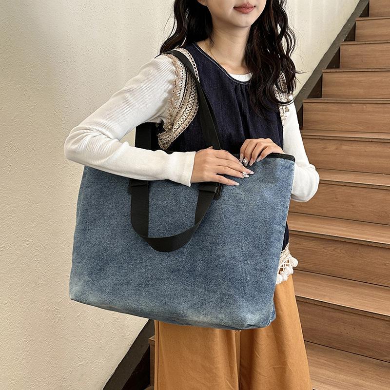 Denim travel bag women's short-distance tote bag travel tote bag large capacity light shoulder sports fitness bag